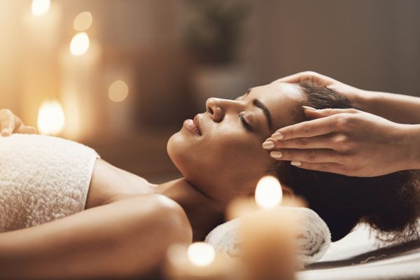 Soin du Visage 60 min & Entrée Spa