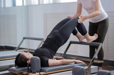 Cours de Pilates privé sur appareil en Solo